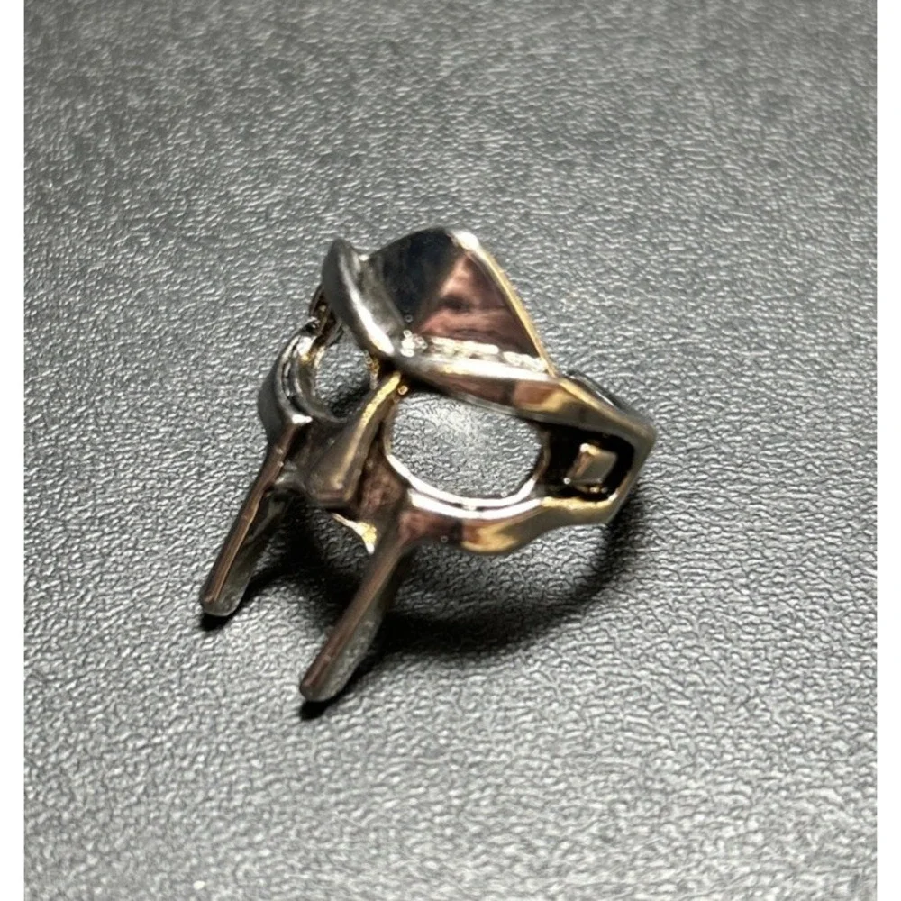 🔥MF DOOM Mask Gladiator Style Ring | One Size Ring | Gothic Y2K Vintage Style